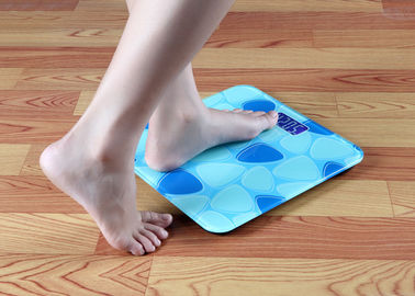 China ABS Engineer Plastic Bathroom Weighing Scales With No - Slip Design supplier