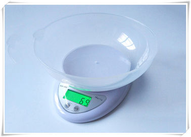 China Green LCD Display Electric Food Scale , 1g Division Digital Cooking Scales supplier